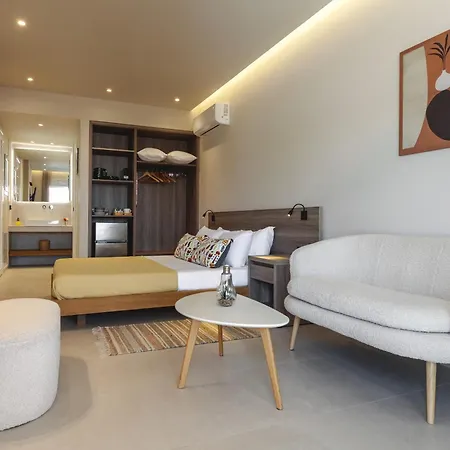 Living Apartment *