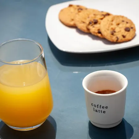 Living Апартаменты Фалираки